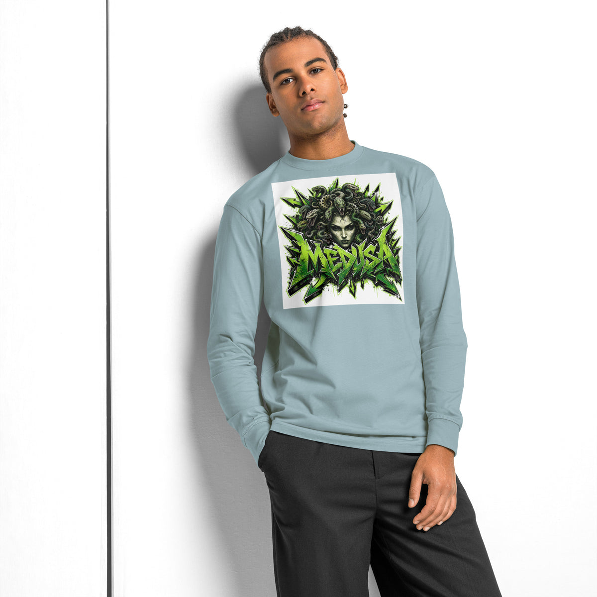 Medusa Graffiti heavyweight long sleeve t-shirt — Agave — front